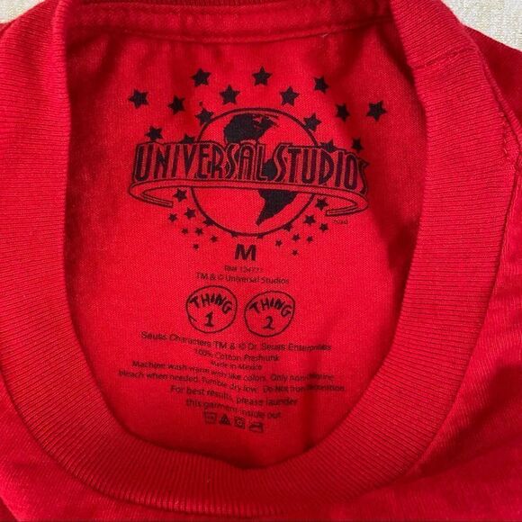 👚THING 2 T-Shirt by Universal Studios. Size M. EUC. - Picture 4 of 4